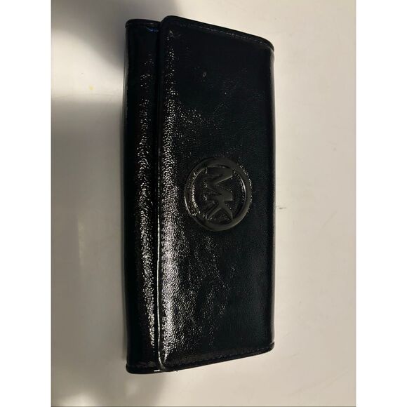 Michael Kors Patent Leather Wallet - Picture 1 of 3